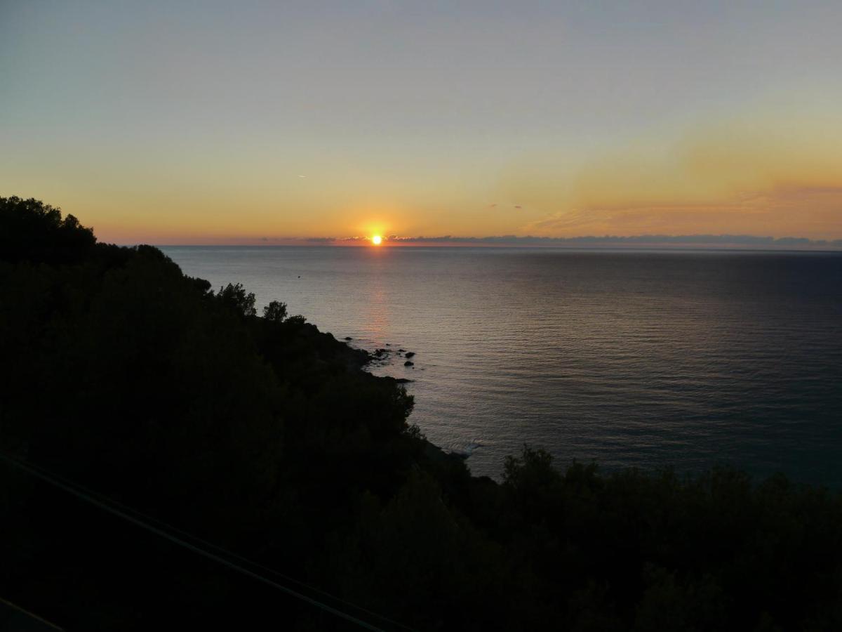 Ca Dell'acciuga Holiday home Cervo